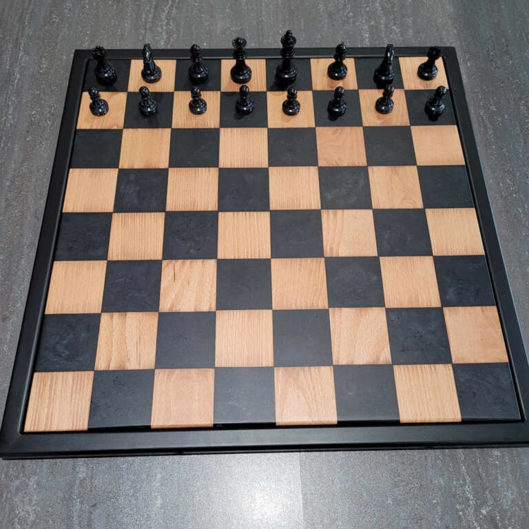 Echiquier noir